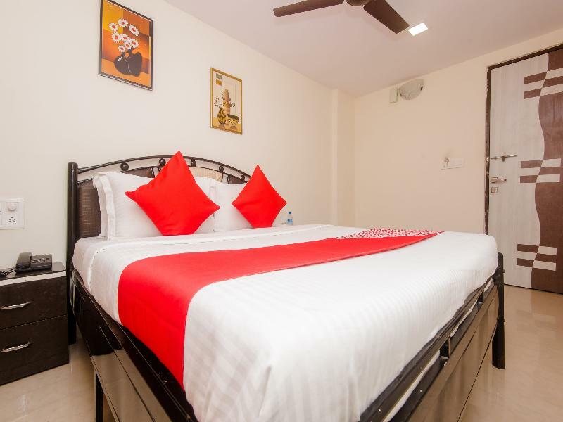 Oyo Flagship 756 Hotel Sarang Heritage Navi Mumbai Exterior photo